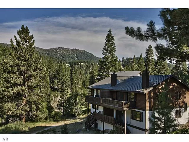 MLS: 941397 Condo For Sale