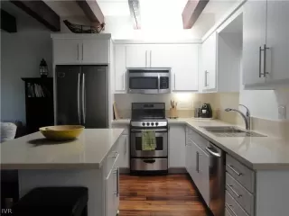 Photo #4: 941422 Listing