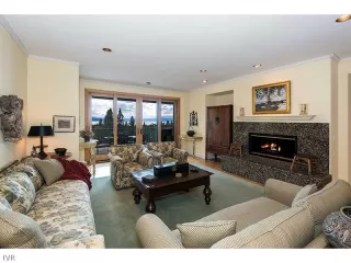 Photo #4: 941537 Listing 