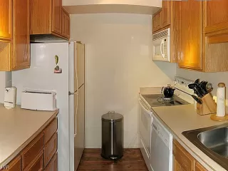 Photo #2: 941557 Listing