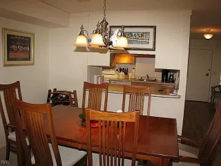 Photo #4: 941557 Listing