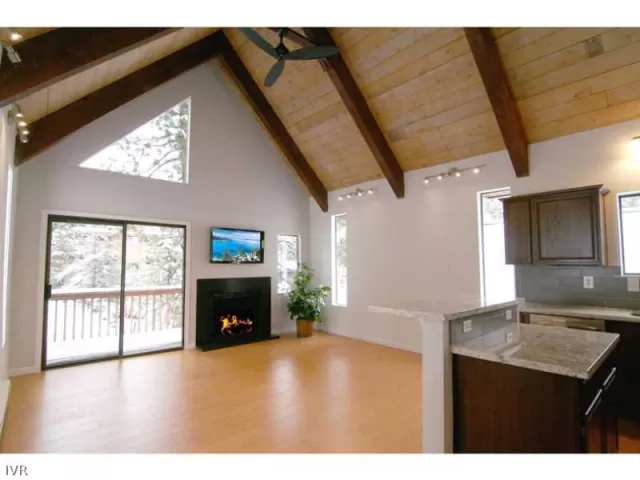 MLS: 941590 Condo For Sale