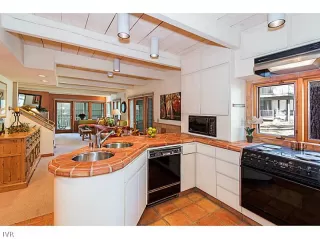 Photo #2: 941594 Listing