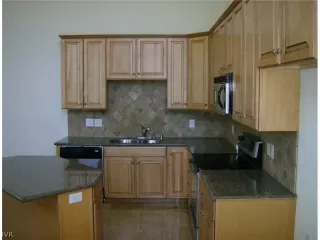 Photo #1: 941604 Listing 