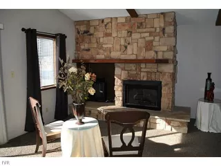 Photo #4: 941619 Listing