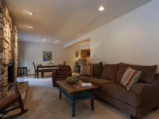 Photo #6: 941651 Listing 