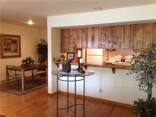 Photo #3: 941661 Listing