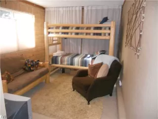 Photo #5: 941671 Listing