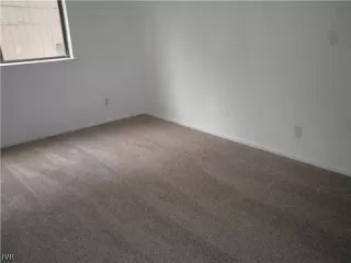 Photo #3: 941753 Listing