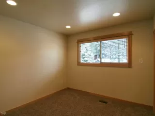 Photo #6: 941765 Listing