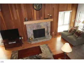 Photo #1: 941781 Listing