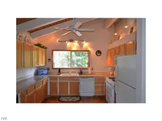 Photo #1: 941802 Listing