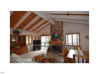 Photo #6: 941802 Listing