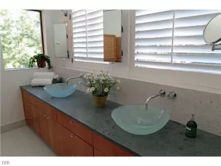 Photo #6: 941818 Listing