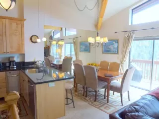 Photo #3: 941823 Listing