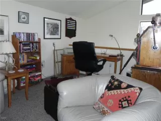 Photo #6: 941841 Listing