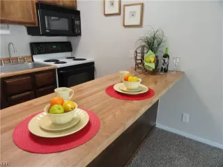 Photo #1: 941951 Listing 