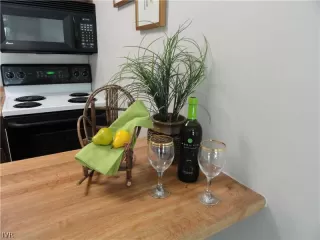 Photo #3: 941951 Listing 