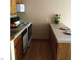 Photo #2: 941963 Listing