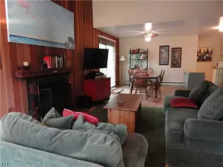 Photo #2: 941997 Listing