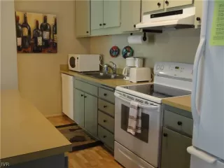 Photo #6: 941997 Listing