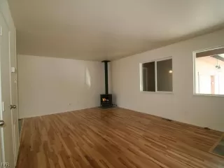 Photo #2: 942027 Listing