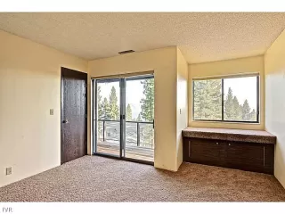 Photo #6: 942281 Listing