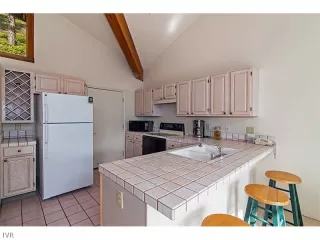 Photo #4: 942308 Listing