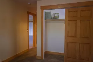 Photo #4: 942350 Listing