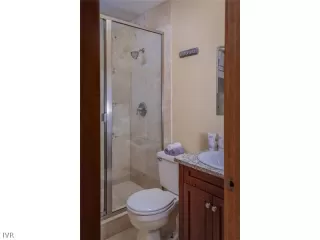 Photo #6: 942350 Listing