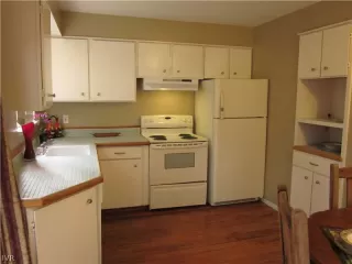 Photo #2: 942355 Listing 