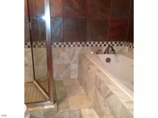 Photo #5: 942374 Listing 