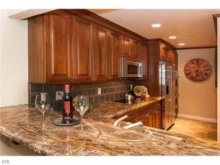 Photo #5: 942397 Listing