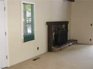 Photo #3: 942461 Listing 