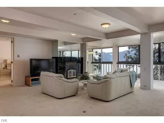 Photo #2: 942468 Listing