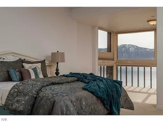 Photo #5: 942468 Listing