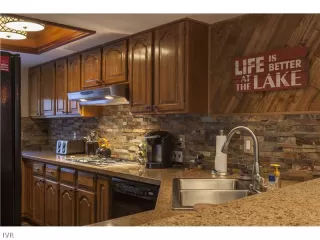 Photo #1: 942545 Listing