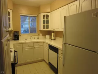 Photo #4: 942556 Listing 