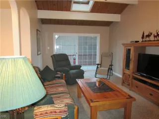 Photo #5: 942556 Listing 