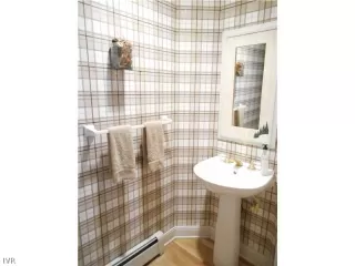 Photo #2: 942578 Listing