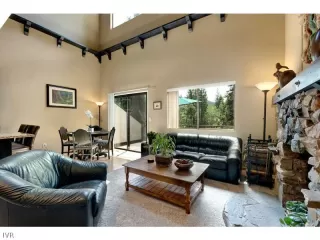 Photo #2: 942591 Listing