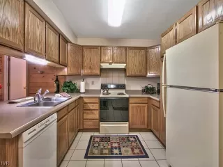 Photo #3: 942604 Listing