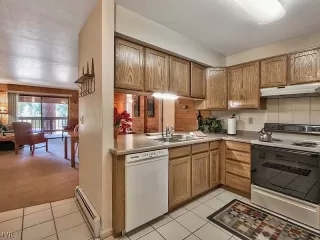 Photo #4: 942604 Listing