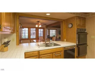 Photo #2: 942612 Listing