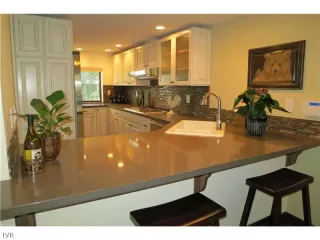 Photo #1: 942718 Listing 