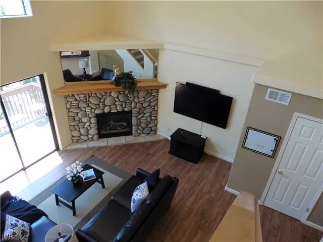 MLS: 942751 Condo For Sale