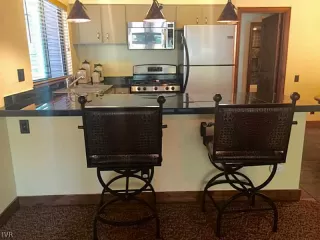 Photo #3: 942777 Listing