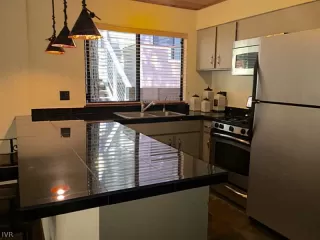 Photo #4: 942777 Listing