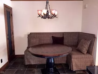 Photo #5: 942777 Listing