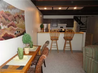 Photo #4: 942843 Listing 